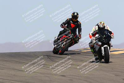 media/Mar-28-2022-Superbike Trackdays (Mon) [[b8603d0f67]]/Open Track Time/Turns 9 and 10/